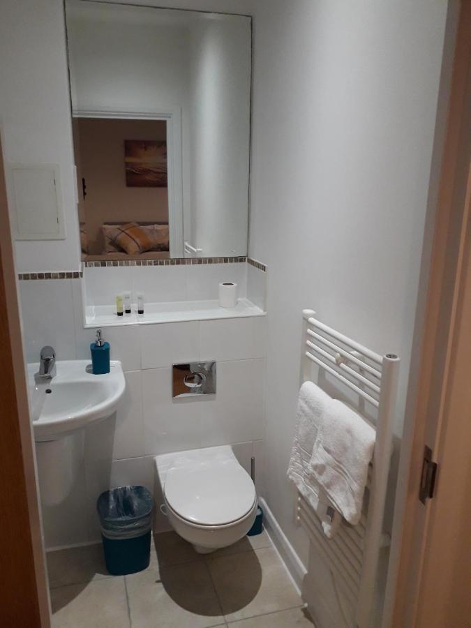 Luxury And Stylish 2 Bedroom Apartment With En-Suite Luton (Bedfordshire) Exterior foto